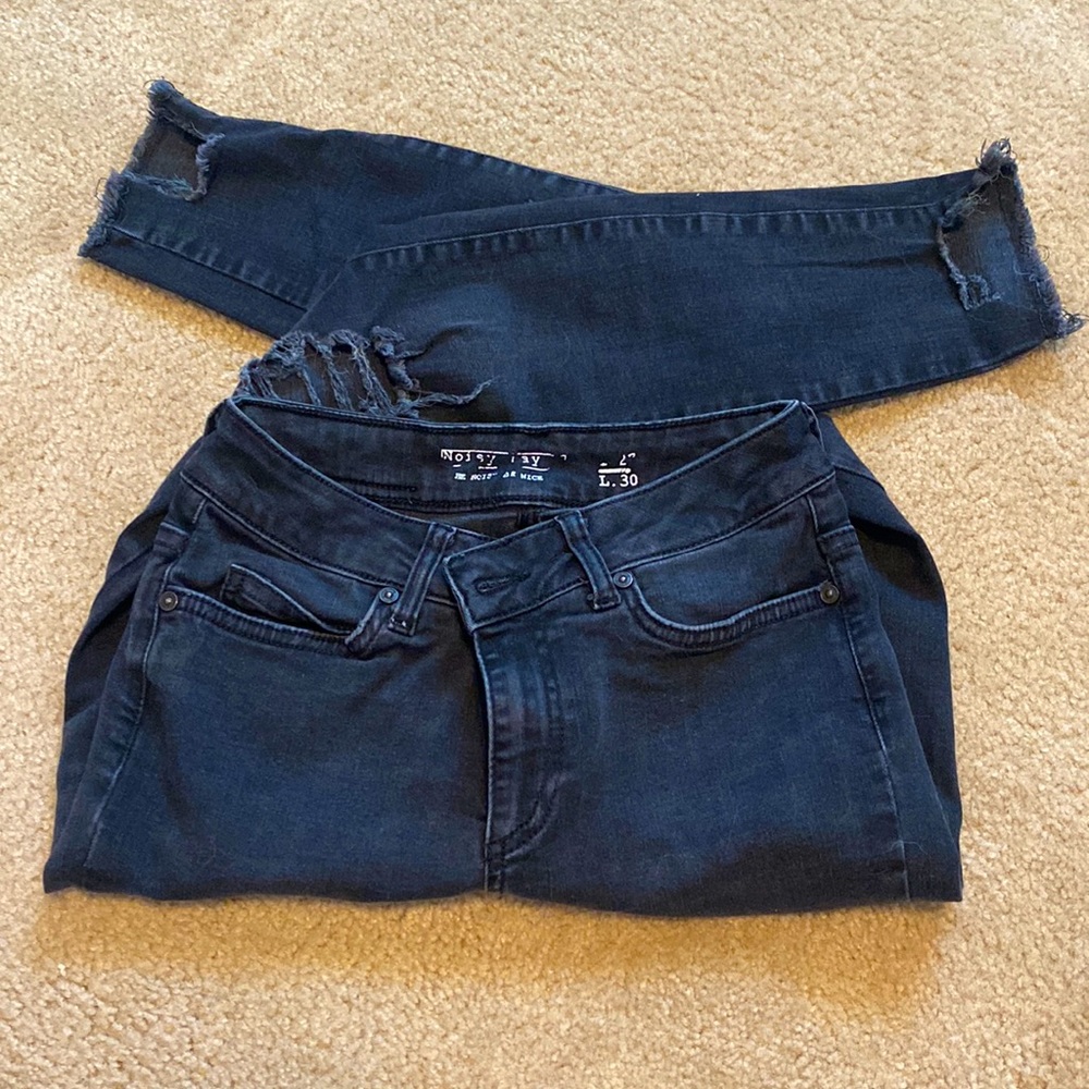 Noisy May Black Distressed Jeans